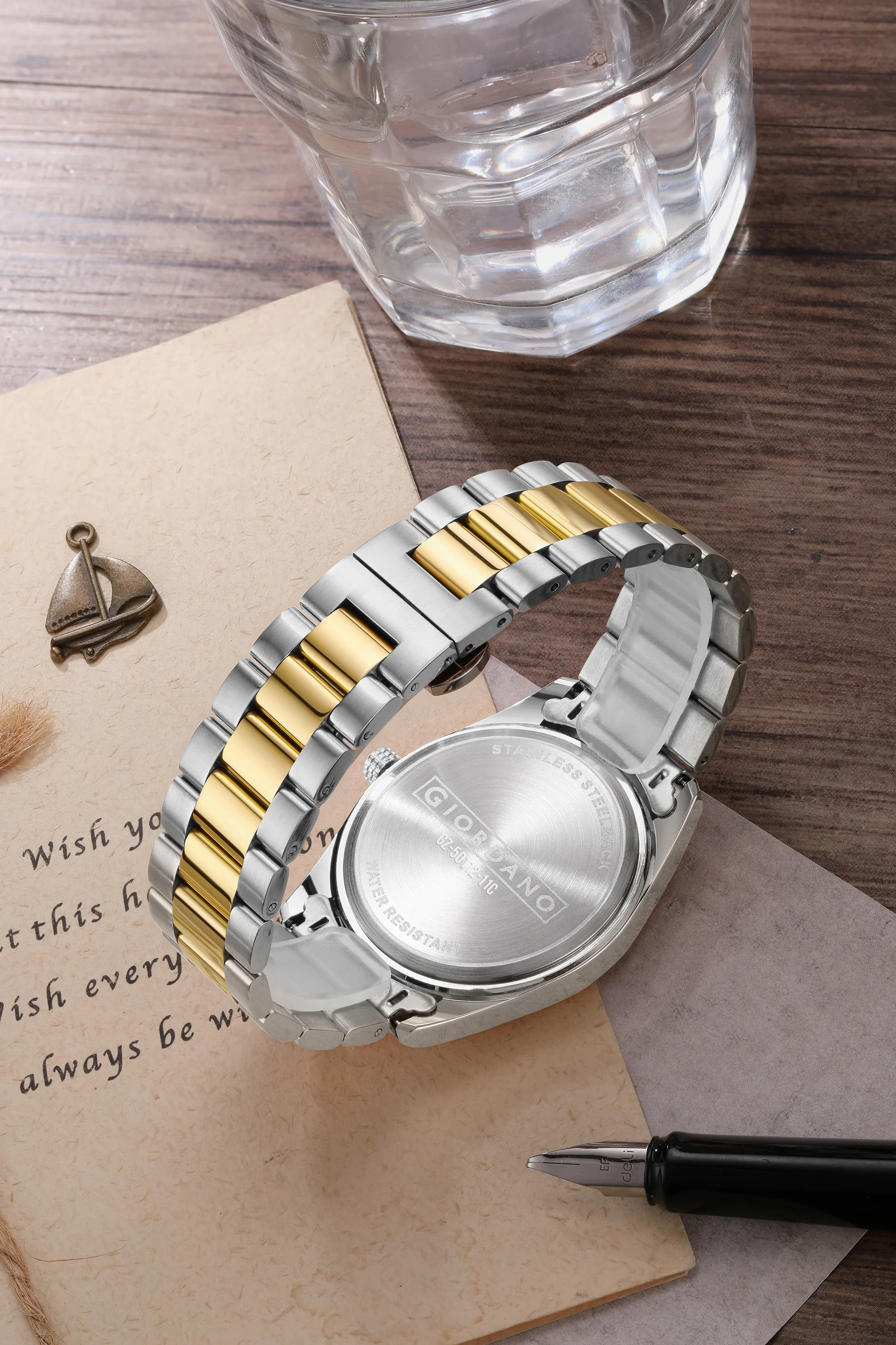 Giordano Analog Wrist Watch for Men Stylish Metal Strap with Water Resistant 3 Hand Mechanism for Men and Boys to Compliment Your Look/Ideal Gift for Male - GZ-50112-11C - Image 4